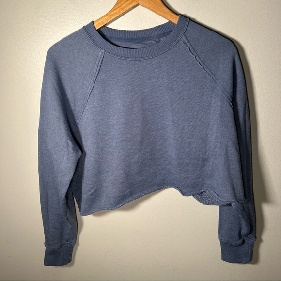 Aerie blue slouchy oversized cropped sweater S - Picture 4 of 6